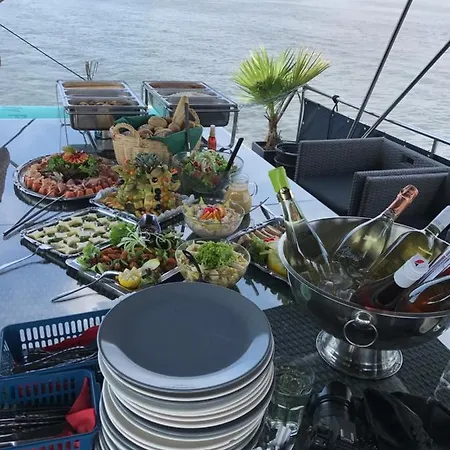 보트호텔 Hausboot Deluxe 베를린