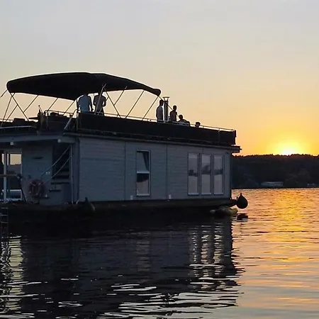 보트호텔 Hausboot Deluxe