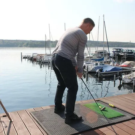 Botel Hausboot Deluxe Berlin