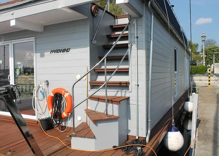 Hausboot Deluxe * Berlin