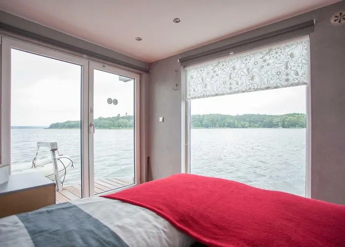 Hausboot Deluxe Botel *