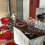 Úszó hotel Hausboot Deluxe